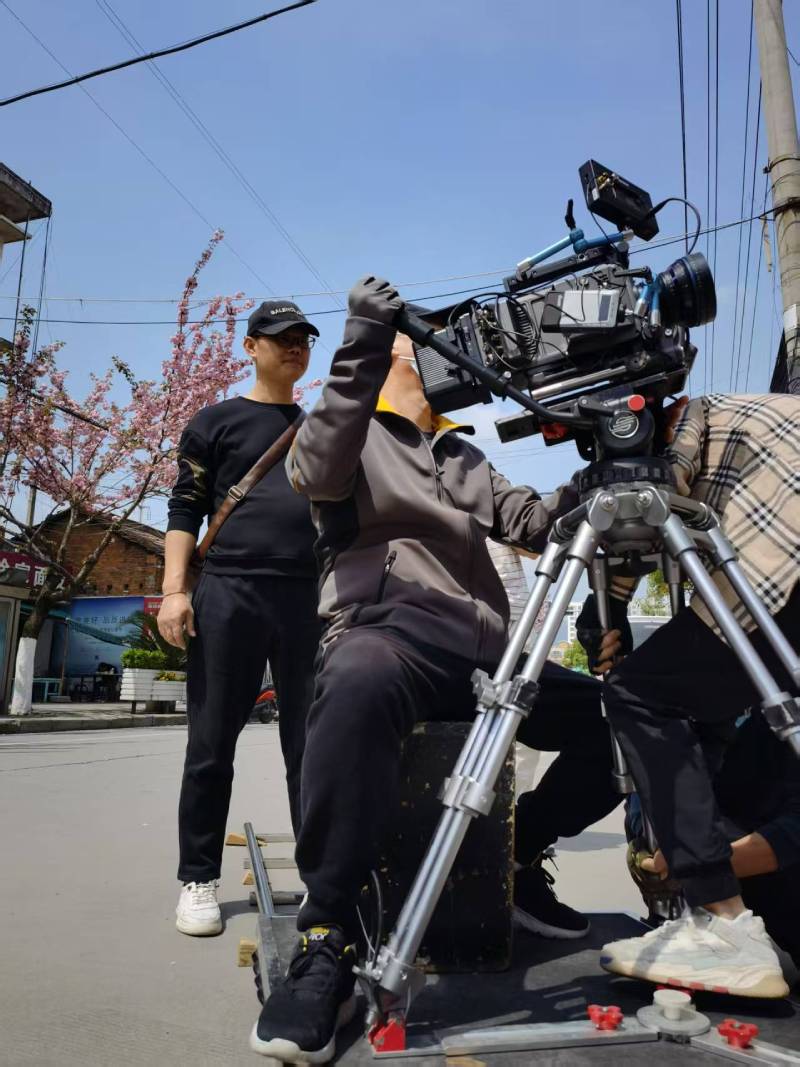 安岳县广告片拍摄：快消品牌爆款之选，网感内容适配社媒传播！